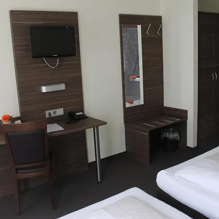 Am Neuenbuehl ホテル